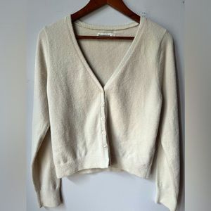 NWOT Abercrombie Soft A&F Collection Long Sleeve Cardigan, Cream, size L